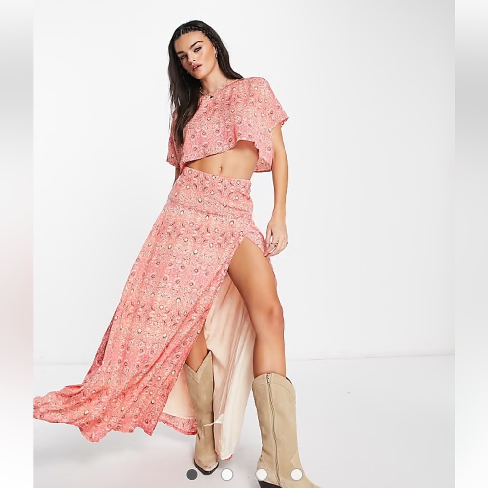 Free Peoole Marion printed set